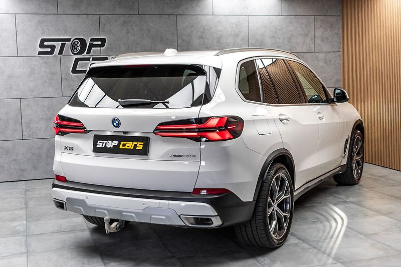 BMW X5 xDrive50e ZÁRUKA*AIR*TANŽÉ*ČR - fotka 7 z 47