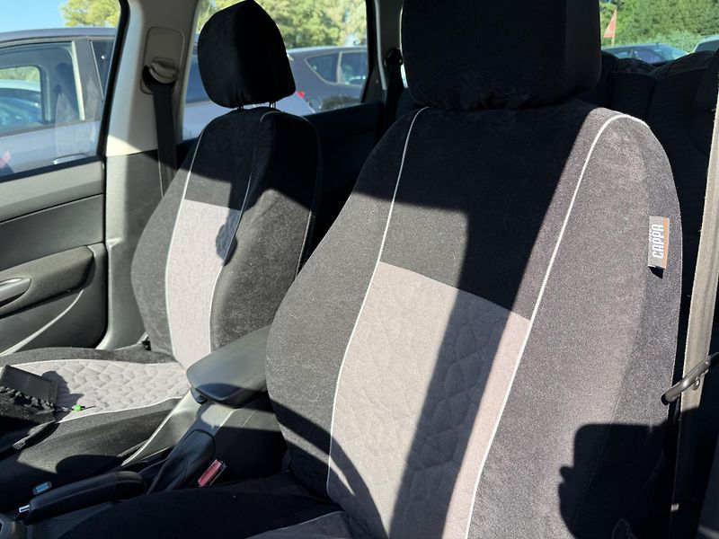 Peugeot 308 1.6 HDI - fotka 15 z 22