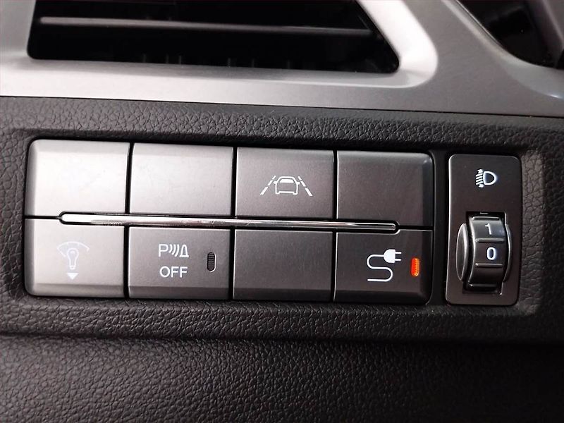 SsangYong Korando (2021) 1.5 T-GDI, Automat, Serv.kniha - fotka 18 z 21