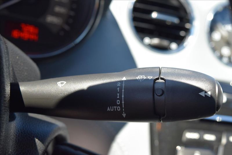 Peugeot RCZ 1,6 i 115KW NOVÁ STK ALU KLIMA - fotka 32 z 48