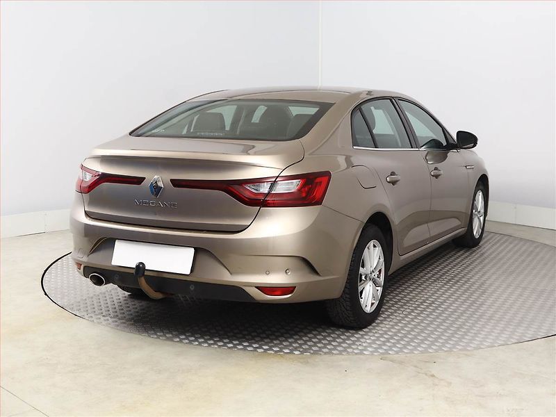 Renault Mégane (2018) 1.5 dCi, ČR,1.maj, Serv.kniha - fotka 5 z 17