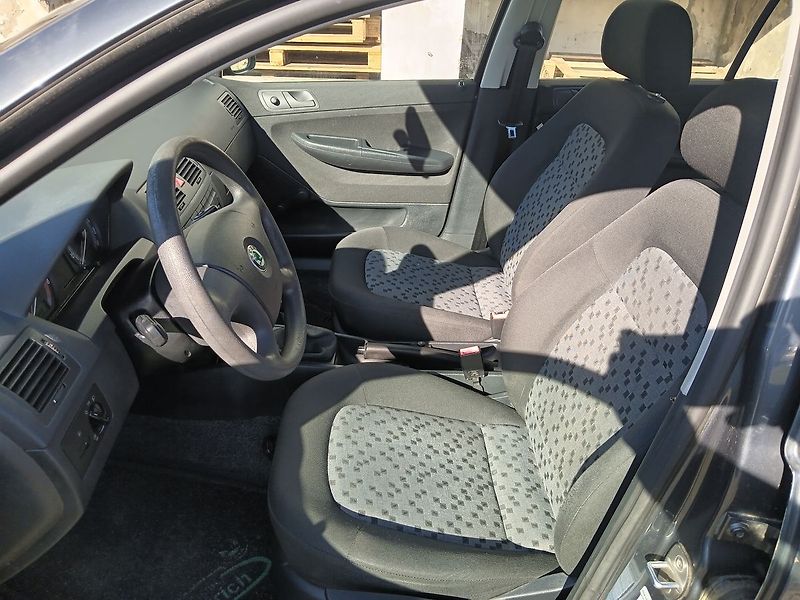 Škoda Fabia 1.2 HTP  COOL - fotka 15 z 36