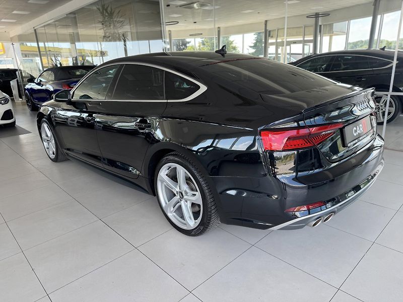 Audi A5 3,0TDI Q*200kW*S-LINE*KeyLess - fotka 7 z 38