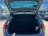 Volkswagen Tiguan (2020) 1.5 TSI Life - náhled 23