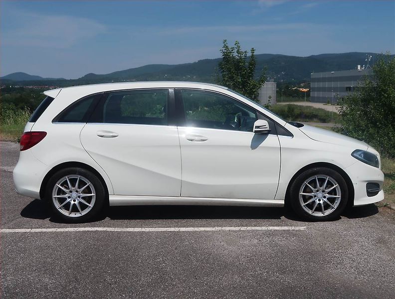 Mercedes-Benz Třídy B (2017) B 200 CDI, Serv.kniha - fotka 6 z 15