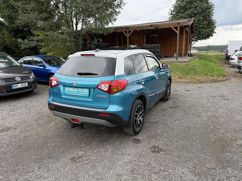 Suzuki Vitara 1.6 16V 4x4 UZÁVĚRKA LIMITED - fotka 6 z 26