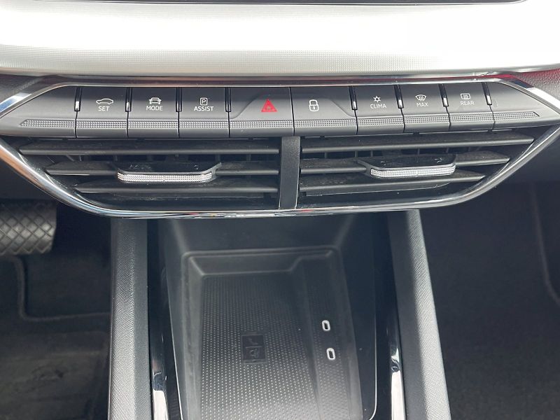 Škoda Octavia (2023) 2.0 TDI 110kW DSG Style Plus c - fotka 14 z 35