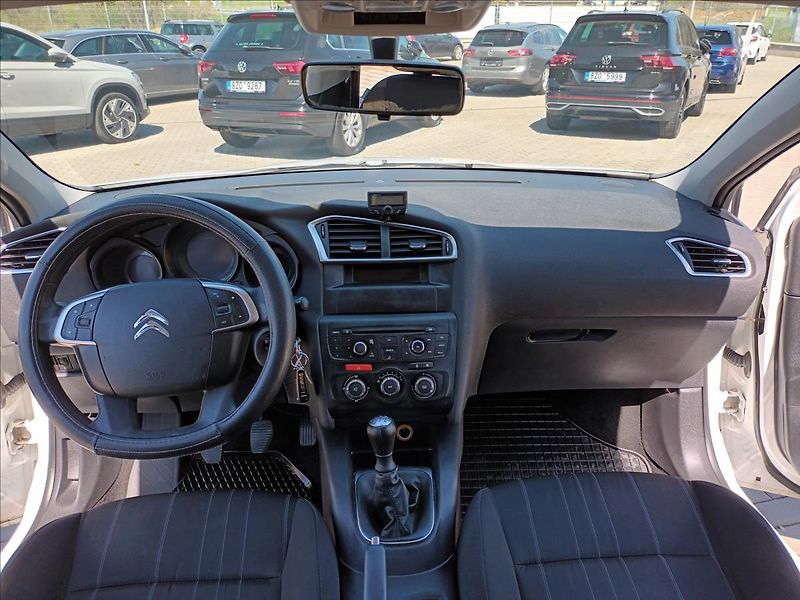Citroën C4 1,6 HDI,68KW,ČR,KLIM,TEMPOMAT, - fotka 11 z 33