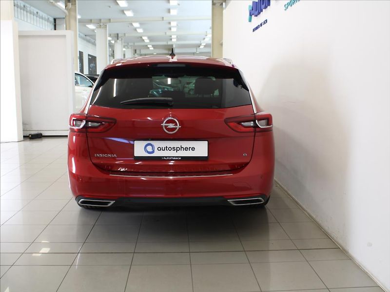 Opel Insignia 2,0 D 128kW 4x4 AT Paměť 56tkm - fotka 4 z 14