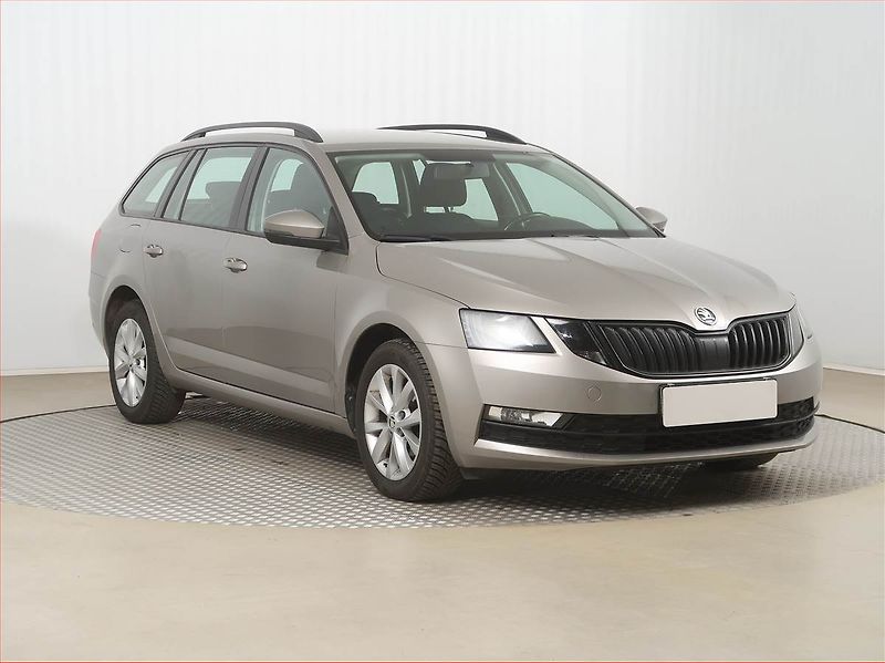 Škoda Octavia (2018) 1.6 TDI, Automat, Tempomat - fotografie inzerátu