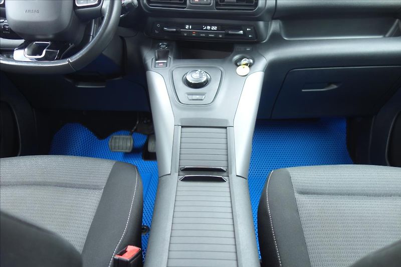 Toyota ProAce City Verso 1,2 T 96KW,ČR,1 MAJ.,7 MÍST. - fotka 29 z 50