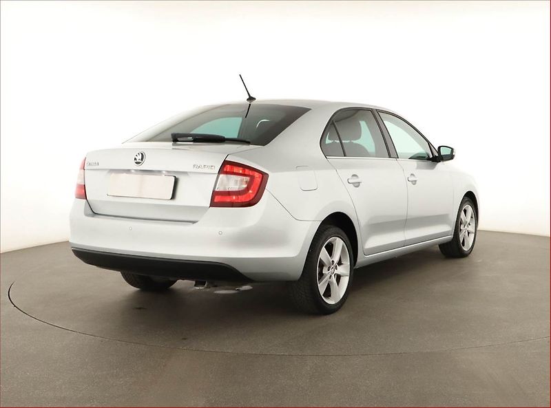 Škoda Rapid (2018) Style 1.4 TDI, Serv.kniha - fotka 5 z 13