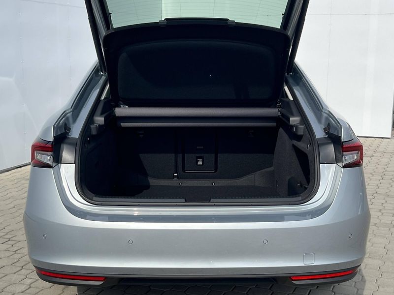 Škoda Superb (2026) Selection 7DSG 2,0TDI - fotka 5 z 5