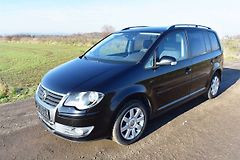 Volkswagen Touran 2,0 TDI STYLE,AC,TZ,TOP,AKCE - fotografie inzerátu