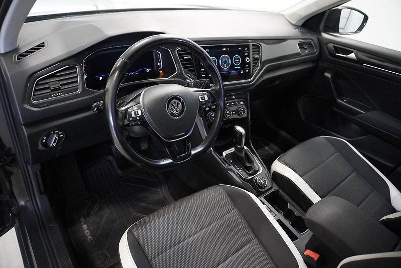 Volkswagen T-Roc 2.0 TDI  4MOTION DSG - fotka 9 z 27