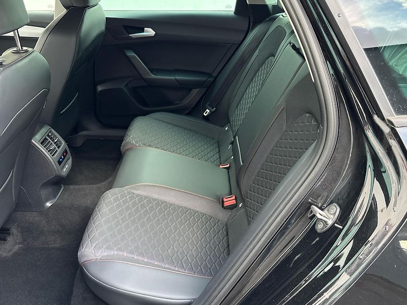 Seat Leon FR DSG,1maj,ČR - fotka 8 z 26