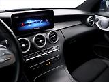 Mercedes-Benz Třídy C 3,0 400 245kW 4Matic AMG - náhled 25
