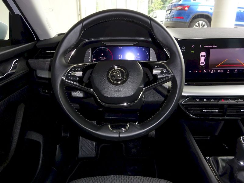 Škoda Octavia (2023) STYLE PLUS TD 85/2.0 M6F + taž - fotka 7 z 21