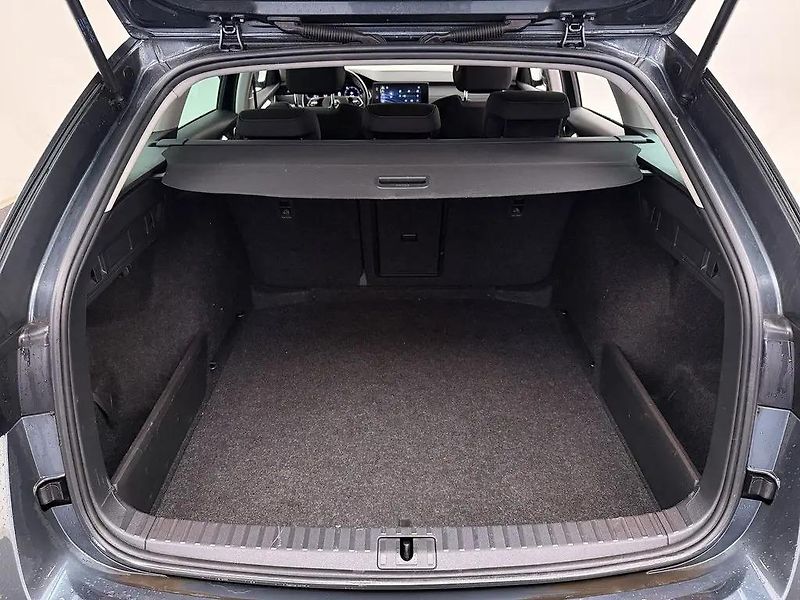 Škoda Octavia 1.5TSI DSG 110kW Edition Plus - fotka 8 z 9
