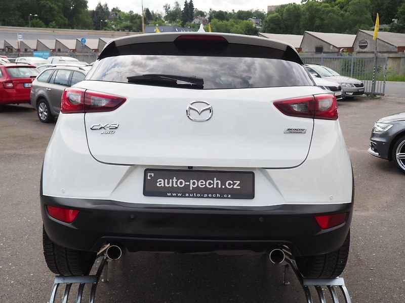 Mazda CX-3 (2017) 1.5 Skyactive-D AWD - fotka 3 z 36