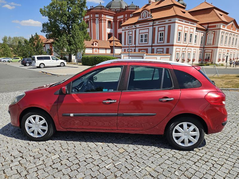 Renault Clio (2008) 1.2, 2x kola, SPLÁTKY  - fotka 9 z 26
