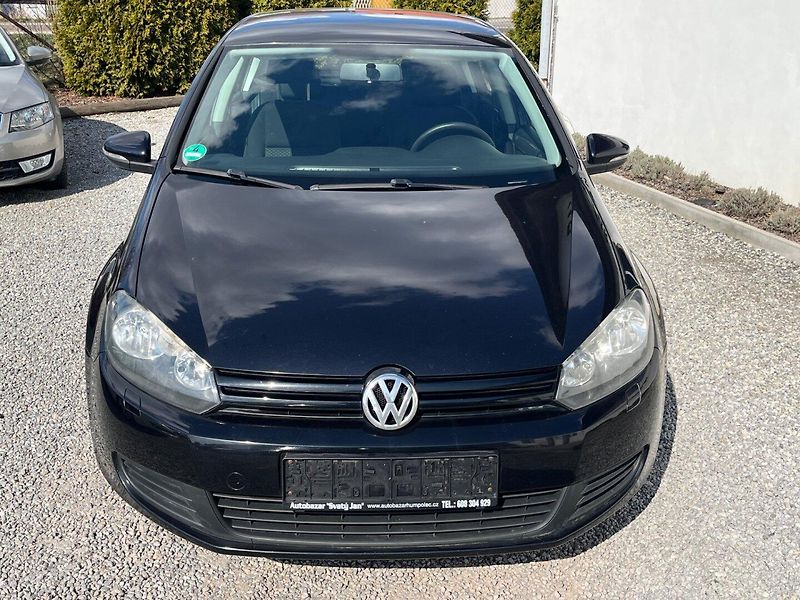 Volkswagen Golf (2009) 2.0 TDI - fotka 6 z 21