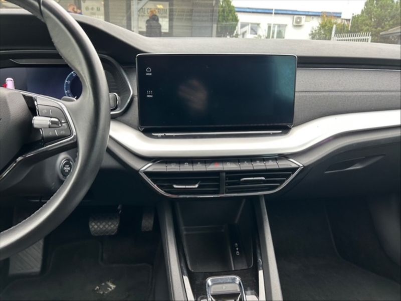 Škoda Octavia 2,0 TDI 110 Style DSG - fotka 10 z 11