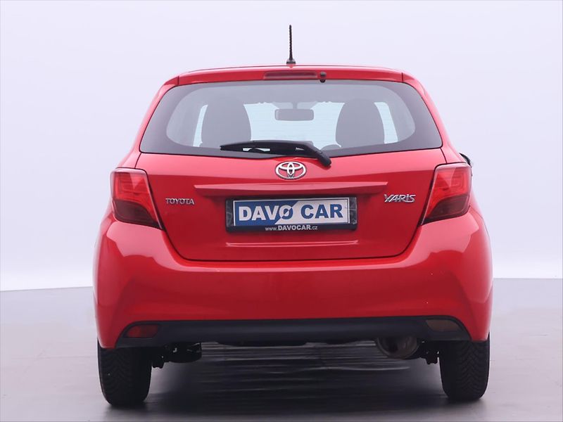Toyota Yaris 1,0 VVT-i 51kW Entry Serv. kni - fotka 5 z 22