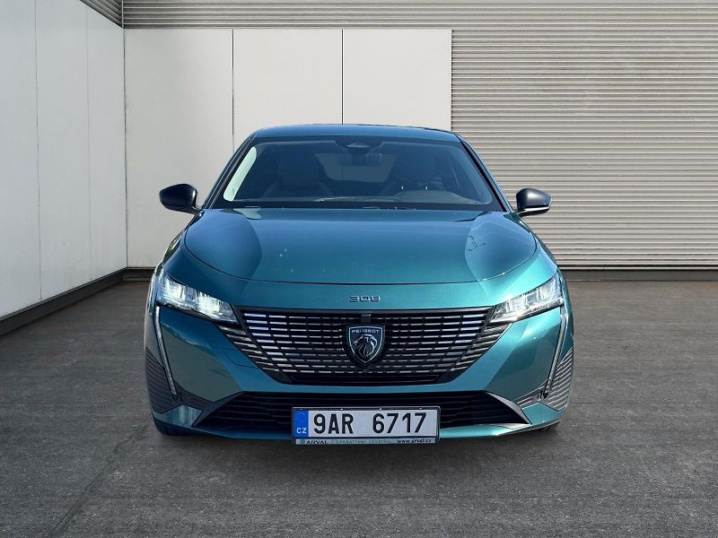 Peugeot 308 (2023) ALLURE 1.2PT 96kW CZ DPH  - fotka 2 z 11