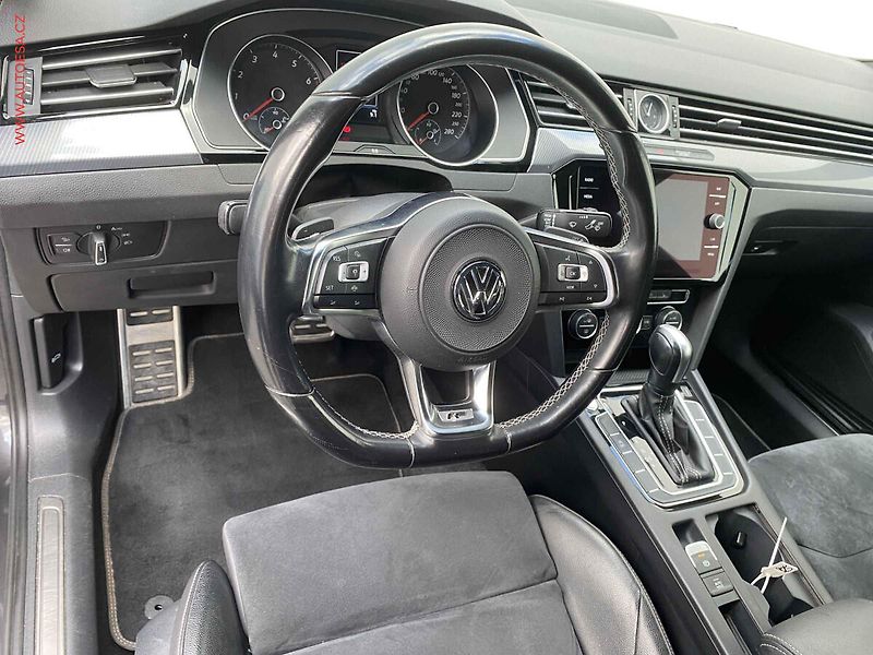 Volkswagen Arteon (2019) 2.0 TSi, R-Line, DSG, TZ - fotka 13 z 19