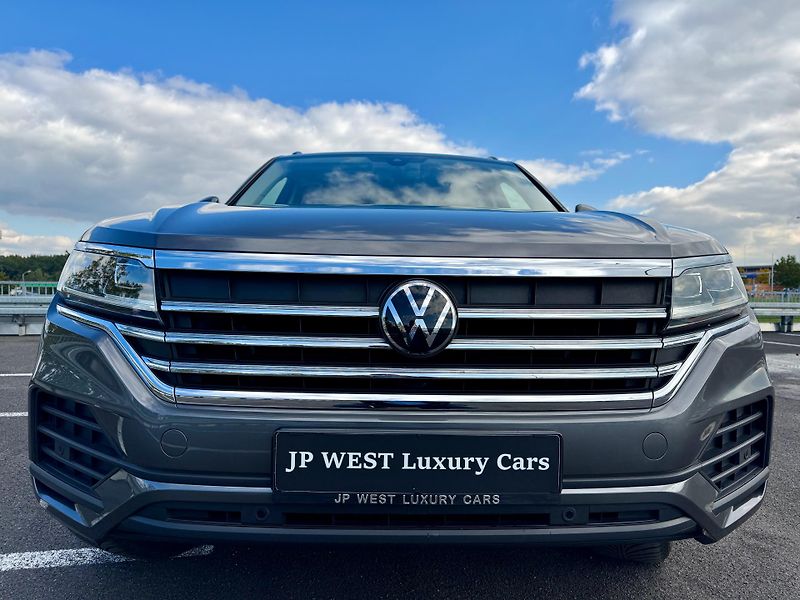 Volkswagen Touareg (2024) Model 2025, Kůže, VZDUCH,Tažné - fotka 3 z 40
