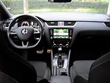Škoda Octavia 2,0 RS 4x4 DSG LED Panoram DPH - náhled 21