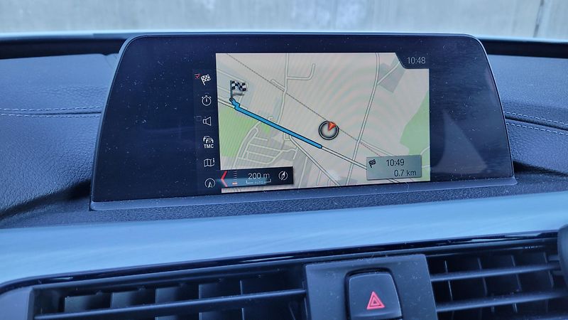 BMW Řada 3 320D XDRIVE GT - fotka 19 z 22
