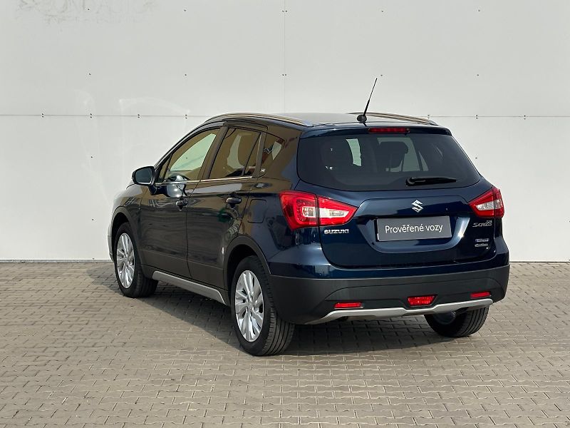 Suzuki SX4 S-Cross 1,4 BoosterJet Premium AllGrip - fotka 7 z 28