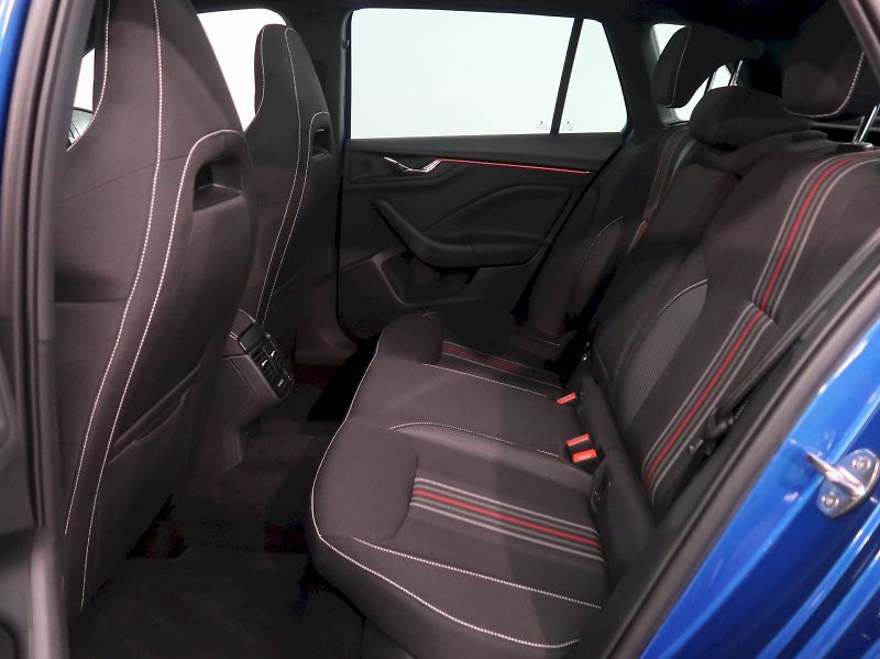 Škoda Kamiq (2025) MONTE CARLO 1.5TSI 110KW DSG P - fotka 16 z 38