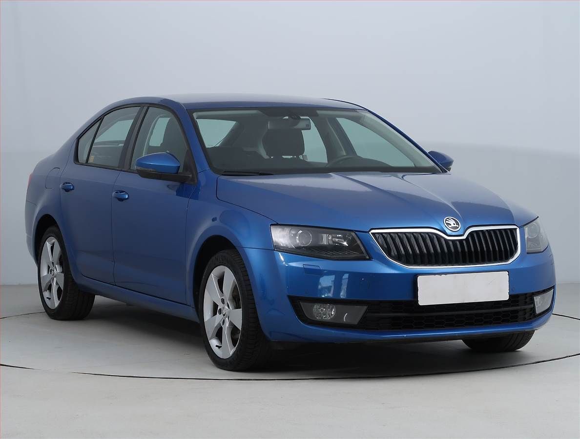 Škoda Octavia 2.0 TDI, Bi-Xenony, Tempomat
