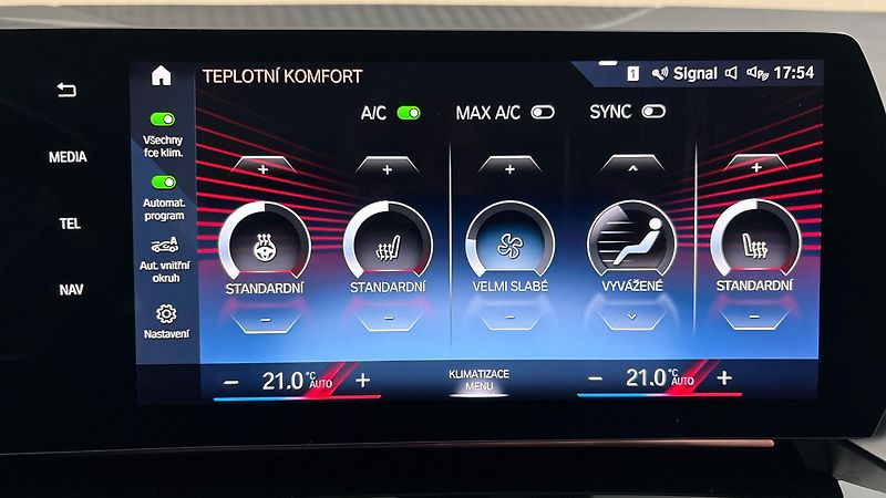 BMW Řada 2 1.5 218i - fotka 28 z 30