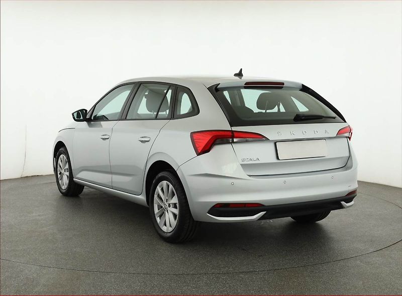 Škoda Scala (2024) Selection 1.0 TSI, ČR,1.maj - fotka 4 z 19