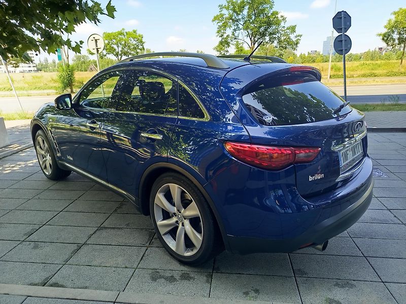 Infiniti QX70 (2018) S Premium, EU model, 2xkola,TZ - fotka 4 z 26