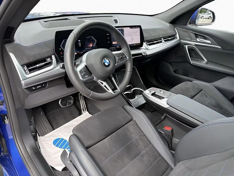BMW X2 (2025) xDrive20dM ACC HUD Ad.LED KeyL - fotka 8 z 15