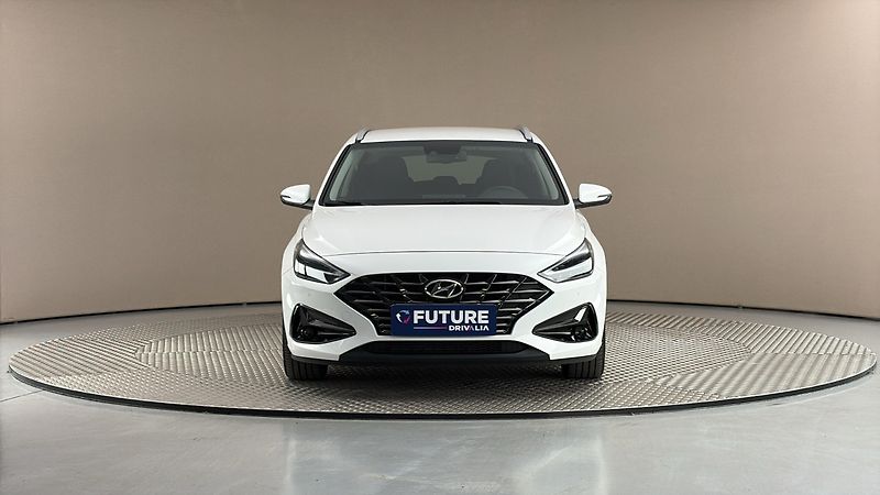 Hyundai i30 1.5 T-GDI Smart Kombi - fotka 3 z 23