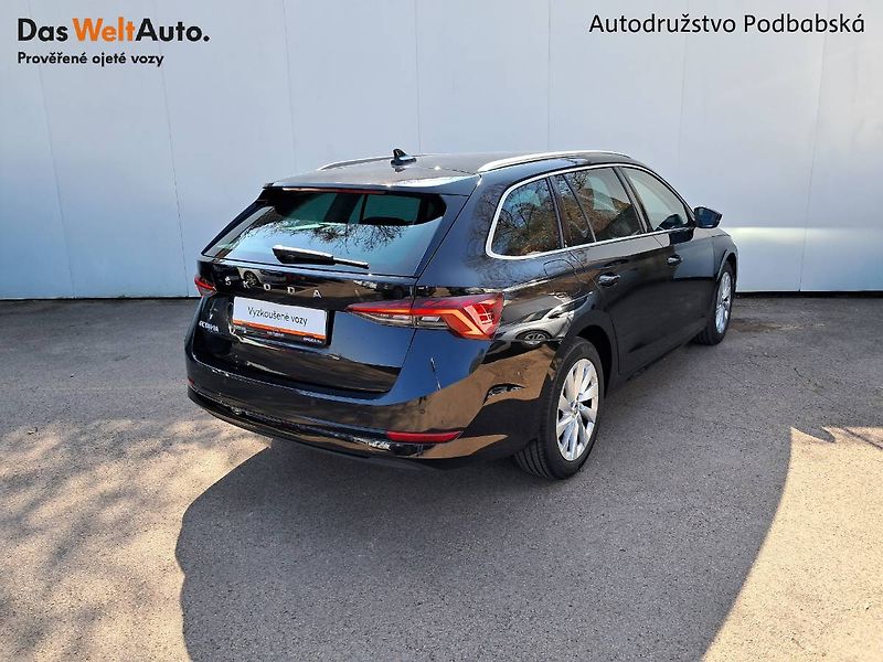 Škoda Octavia (2024) COMBI IV STYLE 2.0 TDI / 85 kW - fotka 2 z 30