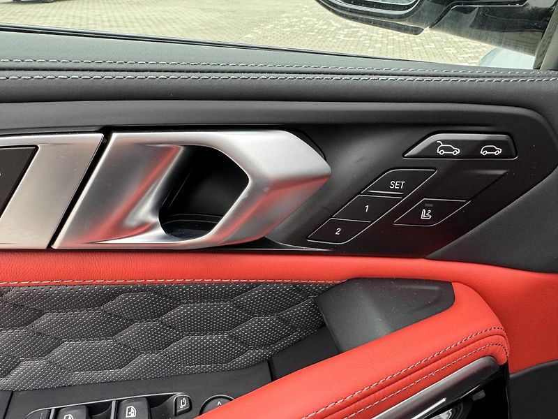BMW X6 (2024) M COMPETITION 460kW CZ TOP!!!! - fotka 39 z 52