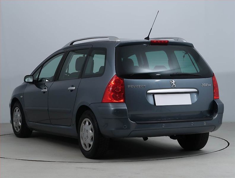 Peugeot 307 (2008) 1.6 HDi, 7 míst, Serv.kniha - fotka 4 z 16