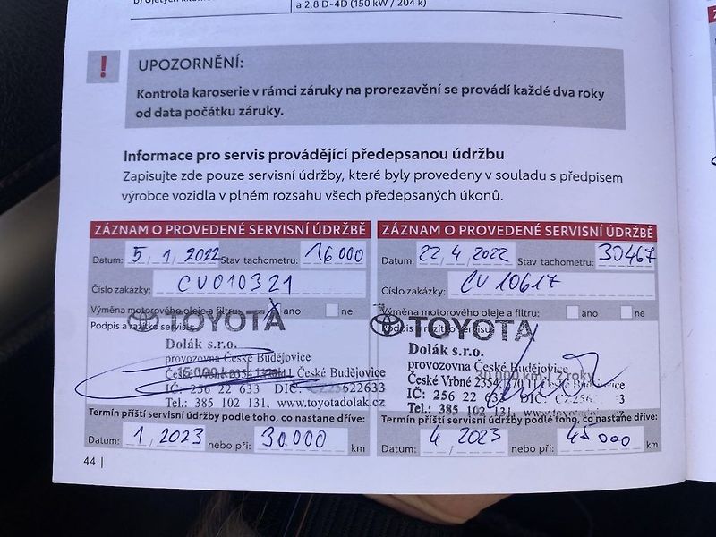 Toyota Hilux 2.8D, ČR, Active, DPH - fotka 16 z 19