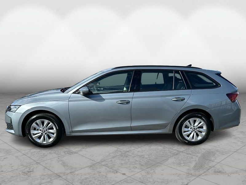 Škoda Octavia (2027) 1,5 TSI m-HEV 85 kW 7-stup. au - fotka 3 z 22