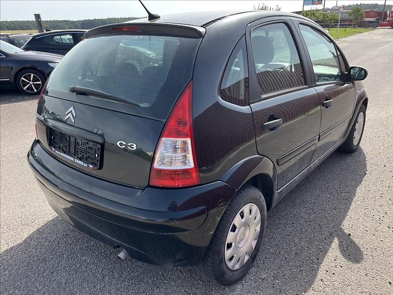 Citroën C3 1,1 i KLIMA STK 5/2028 - fotka 6 z 25