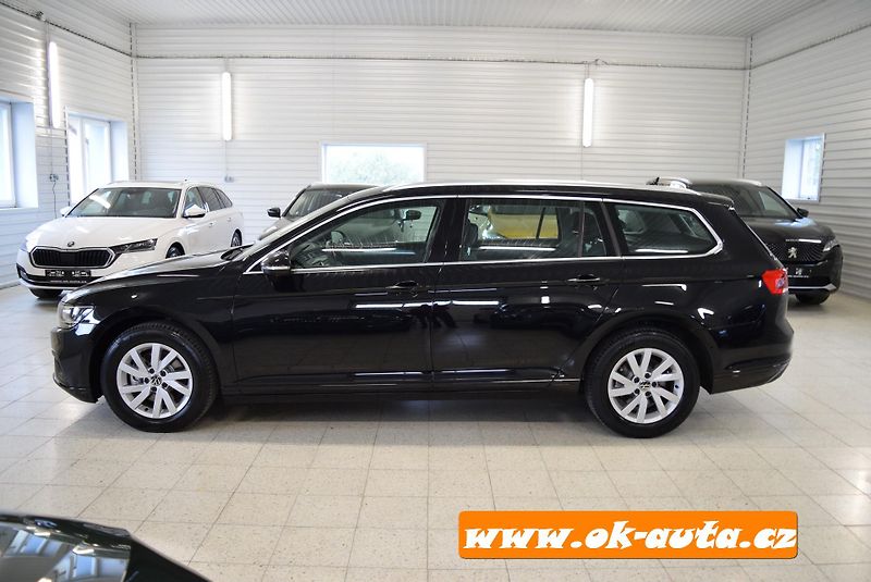 Volkswagen Passat 2.0 TDI BREAK LIFE DSG 2023 - fotka 2 z 52