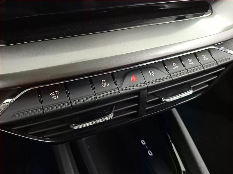 Škoda Octavia (2020) 1.5 TSI, ČR,1.maj, Tempomat - fotka 15 z 18
