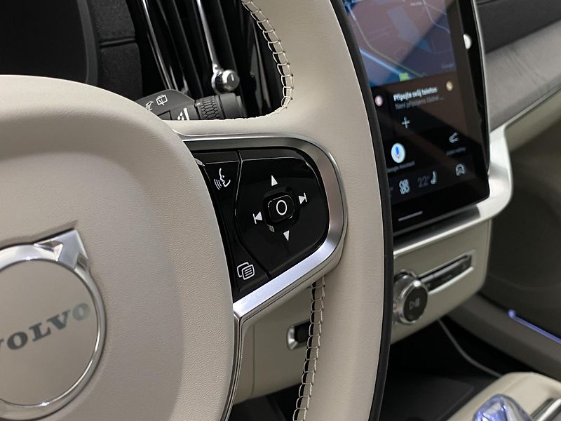Volvo XC90 (2026) T8 AWD Plug-in BRIGHT PLUS 7m - fotka 28 z 71